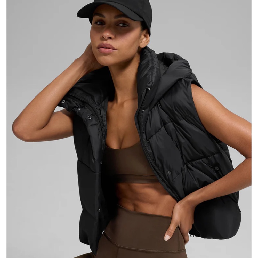 Alo Gold Rush Puffer Vest size small